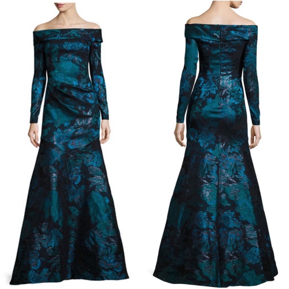 Theia Dresses & Skirts - THEIA BODYCON TRUMPET METALLIC JACQUARD long DRESS